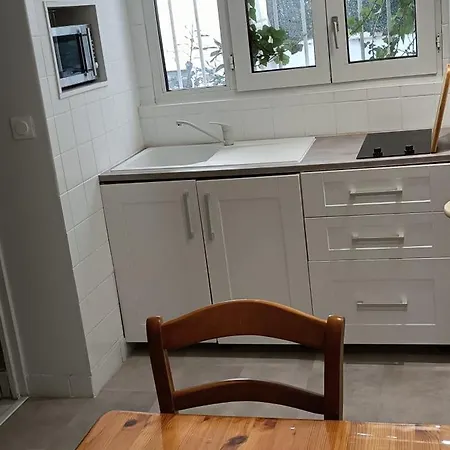 Independant De Plain-pied Tres Calme Agree Cheques Apartment